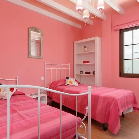Sleeps 9 With Pool Air Con And Wifi Villa *